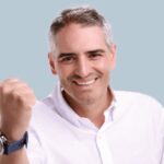 Andrés Julián Rendón: la voz que desafía a Bogotá desde Antioquia.